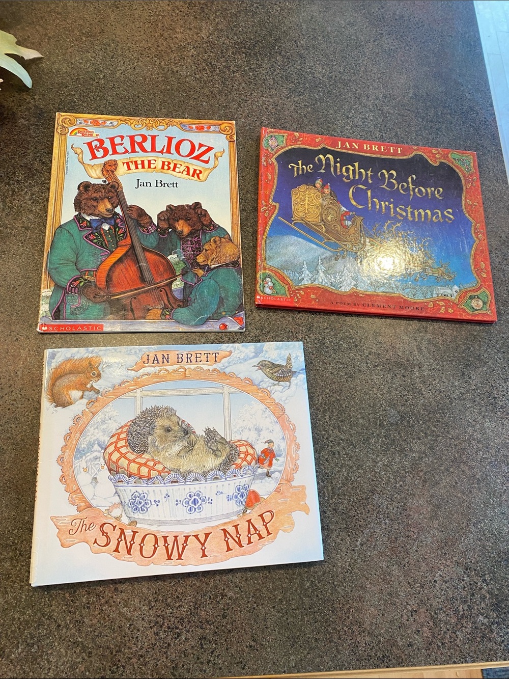 Christmas/Holiday Books Set of 3- Jan Brett Author